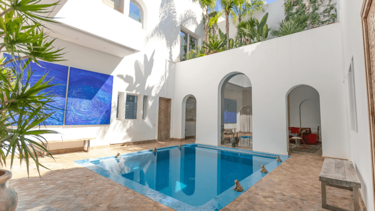 Charming riad exterior in Essaouira – one of the Best Essaouira Hotels and Riads